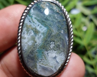 Vintage Style Moss Agate Ring: Bohemian Stainless Steel Jewelry, Size 7.5
