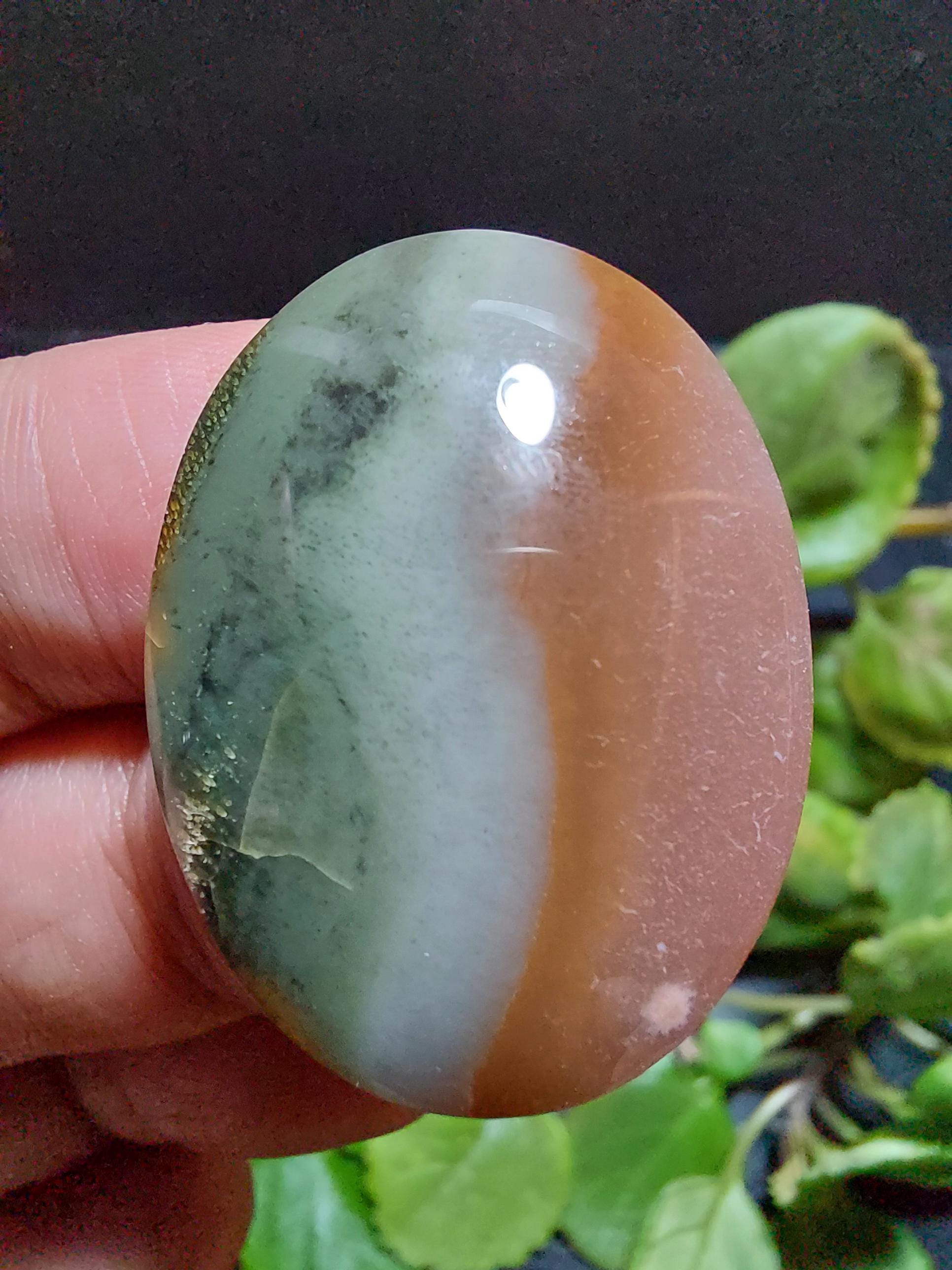 Italian Flag- Opalized petrified wood cabochon size 24x32x6 mm , picture jasper , gemstone pendant