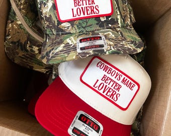 Gorra de camionero "Los vaqueros son mejores amantes", gorra de mujer, gorra snapback, gorra de camionero vaquera, gorra estilo Nashville, gorra de camionero bordada, estilo costero