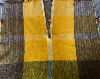 70s Mexican Poncho Blanket, Hand Woven wool poncho, Made in Mexico poncho, Yellow Plaid Poncho, Mexican Ruana, '70s Boho Poncho