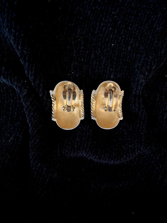 80s Silver Clip-on Earrings, Shield shape silvert… - image 2