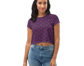 Camiseta curta com estampa de renda roxa: blusa casual de verão