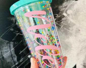 Personalisierter Glitzer Trinkbecher mit Strohhalm/Mit Stil schlürfen, exklusiver Becher mit Strohhalm/Ostergeschenk/Starbucks Cup