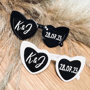 Personalized heart sunglasses. Your love in the sunlight/eye-catcher/party glasses/heart sunglasses/photo box/glasses for your wedding