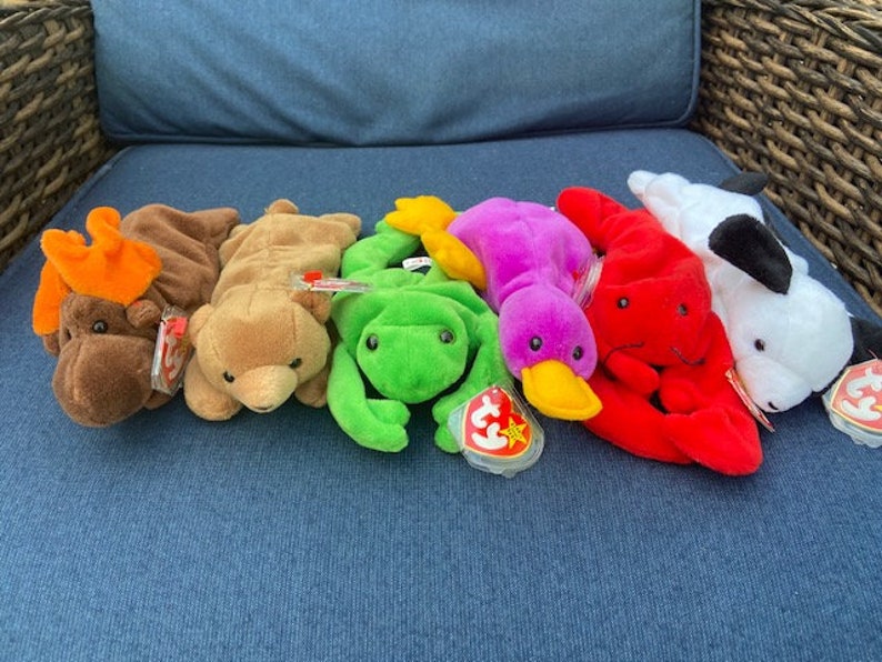 6 of the original 9 Beanie Babies Vintage Set Mint Condition W/ ERRORS