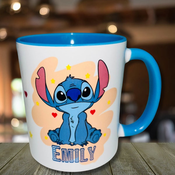 Mug personnalisé Stitch, mug prénom personnalisé, tasse à café personnalisée, cadeau pour un ami, cadeau de demoiselle d'honneur, cadeau amateur de thé, cadeau d'anniversaire.