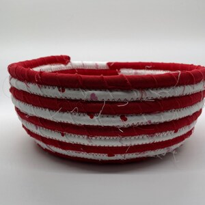 Rope Basket/Handmade Fabric Rope Basket/Basket Decor/Basket/Storage Basket/Nursery Basket/Gift Basket/Unique Gift/Entryway Basket