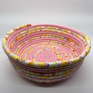 Rope Basket/Handmade Fabric Rope Basket/Basket Decor/Basket/Storage Basket/Nursery Basket/Gift Basket/Unique Gift/Entryway Basket