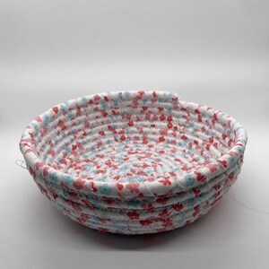 Rope Basket/Handmade Fabric Rope Basket/Basket Decor/Basket/Storage Basket/Nursery Basket/Gift Basket/Unique Gift/Entryway Basket