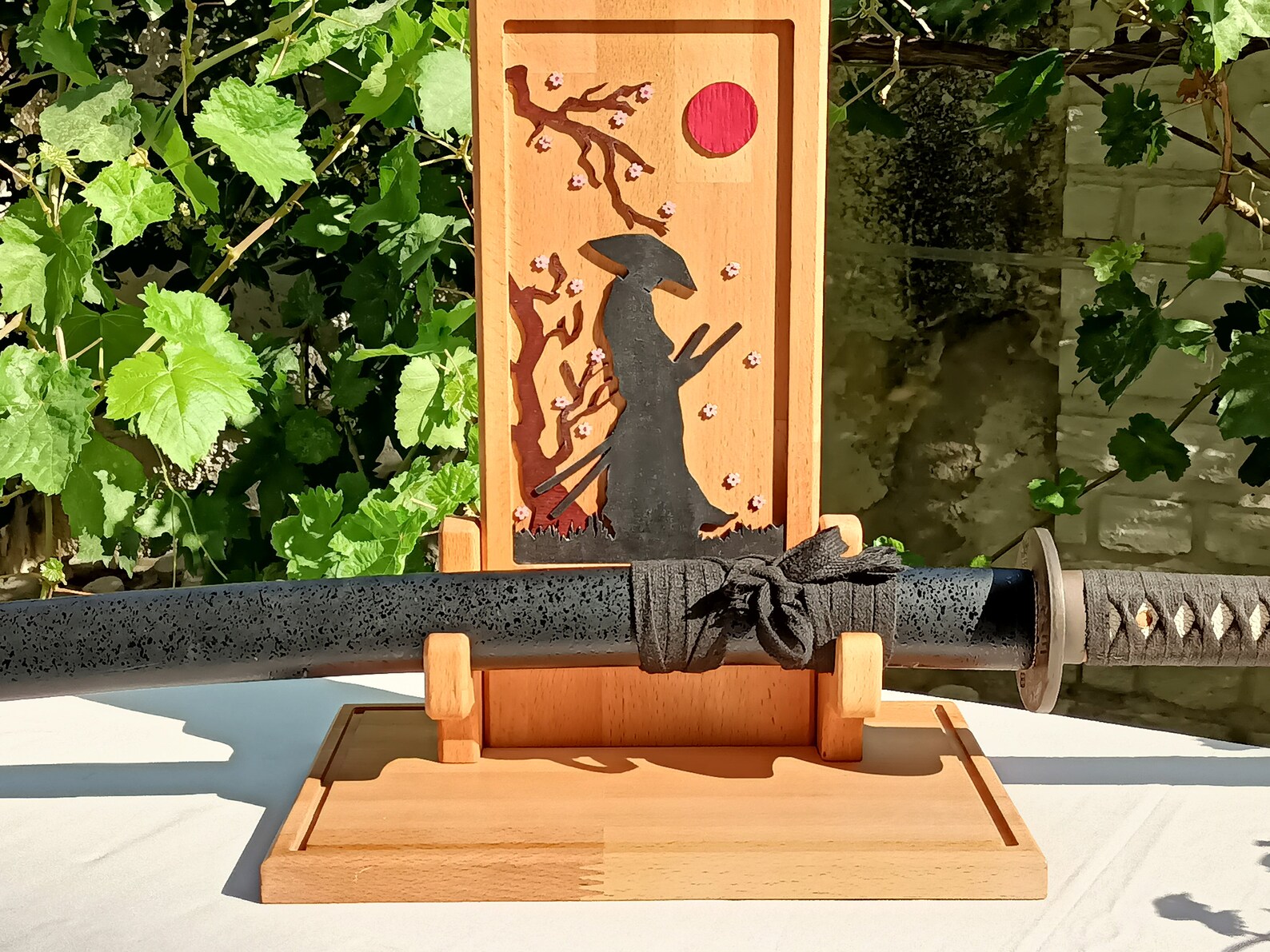 Customizable Wooden 1 Layer Katana Stand With Natural Oil and Veneer