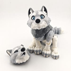 2-Headed Flexi Wolf Fidget Toy: Poseable Sensory Desk Buddy
