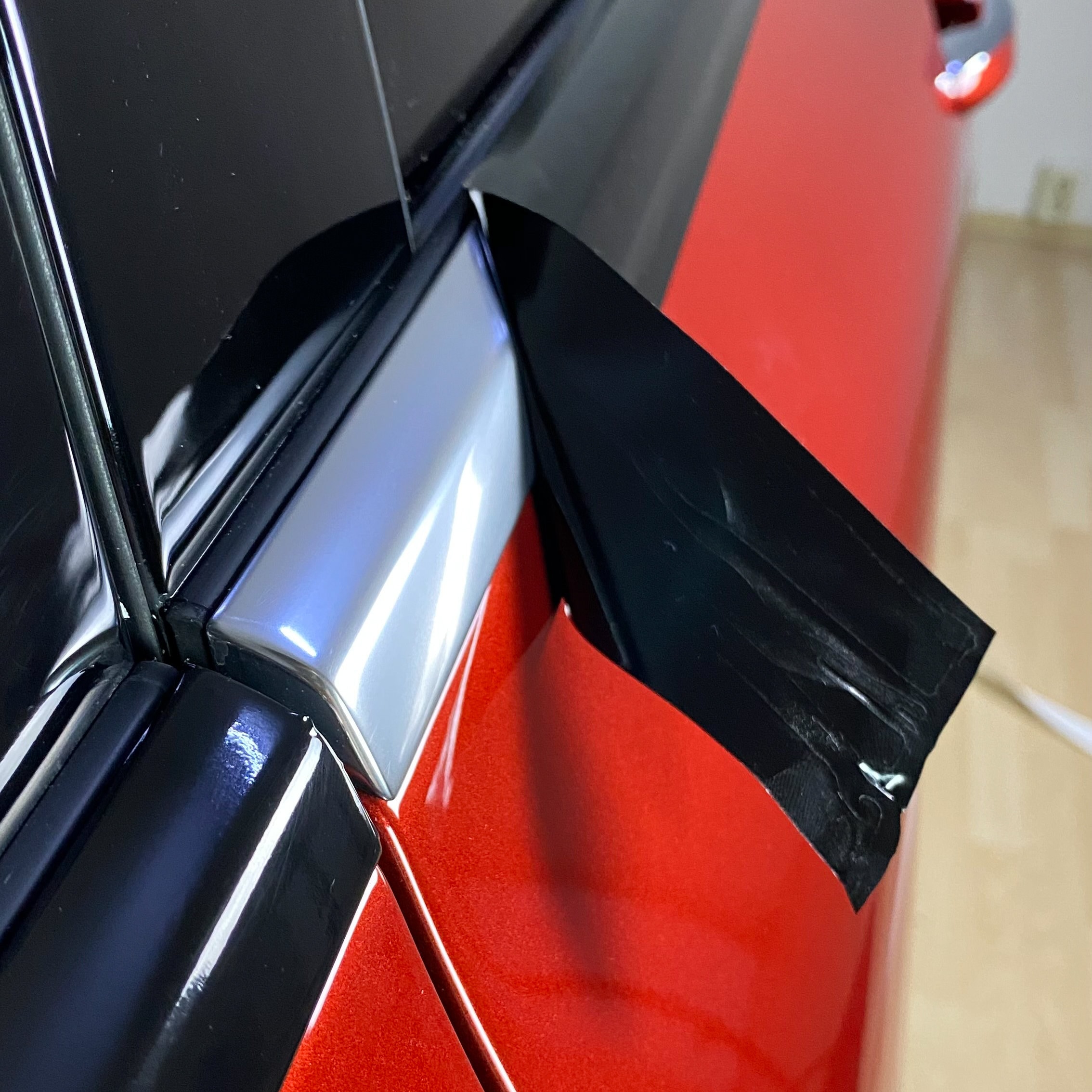 Black Grill Foil Car Trim for Foiling Car Chrome Strips Front Grill  Exterior Black Film Look Package Gloss Black Jet Black (12 cm x 10 m  Length, Black High Gloss) : : Automotive
