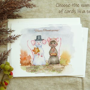Divertido juego de tarjetas de acuarela con saludos de Acción de Gracias, postales navideñas de otoño con hojas rojas, divertidas tarjetas de peregrinos con un feliz Día de Acción de Gracias de otoño.