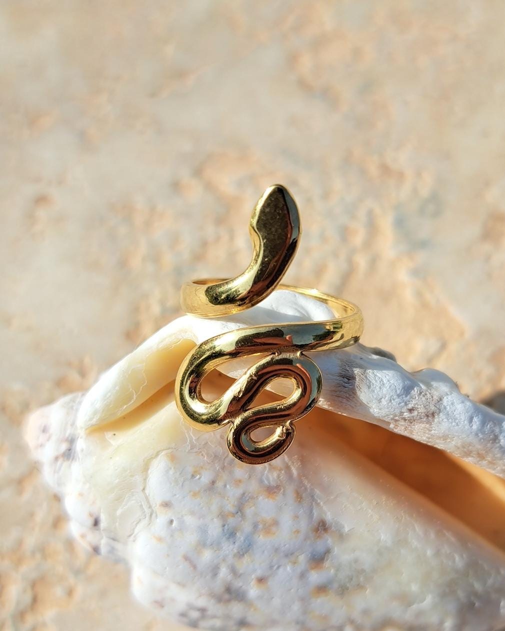 Bague Fantaisie Nali Taille 57 - Dorée Et Noire Motif Serpent, Style Bohème Et Original