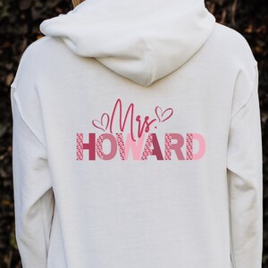 Teacher Valentine Hoodie, Personalized Name Teacher Sweatshirt, Valentines Elementary Teacher T-Shirt School Valentine Day Gifts for Teacher