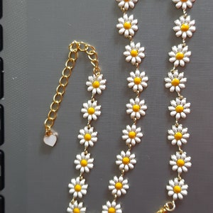 Daisy  Necklace Flower Chain Choker, Gold Plated, Stainless Steel, Gift for Her, Daisy Choker, Chain Necklace