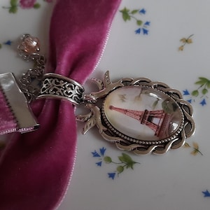 Pink Velvet Paris Choker Necklace,  Gothic Style  Cabochon Necklace, Romantic Victorian  Cameo Choker, OOAK, Paris Romantic Necklace
