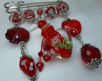 Handgemachte Perlen Kilt Pin Brosche mit einem hübschen Lampwork Parfüm Flasche, Geschenk für Sie, Weihnachtsgeschenk