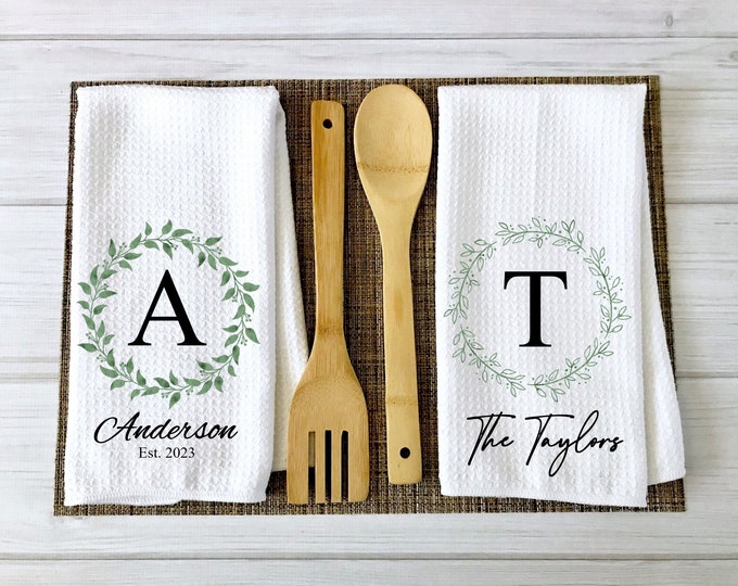 Personalized Kitchen Towel | Custom Tea Towel | Family Name Dish Towel | Kitchen Decor | Hand Towel | Housewarming Gift | Monogram Dishcloth