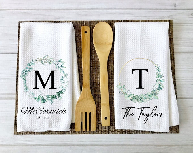 Personalized Kitchen Towel | Custom Tea Towel | Family Name Dish Towel | Kitchen Decor | Hand Towel | Housewarming Gift | Monogram Dishcloth