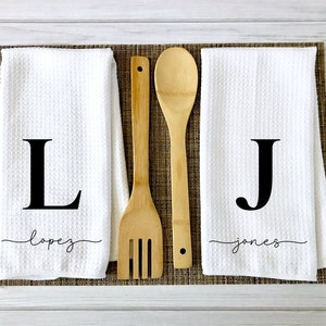 Custom Name Kitchen Towel | Personalized Tea Towel | Family Monogram Dish Towel | Farmhouse Decor | Hand Towel | Microfiber Dishcloth Gift