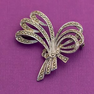 Vintage Mid Century Marcasite Geometric Brooch - Q12