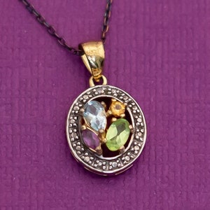 Vintage Sterling Silver Multicolor Gemstone Pendant Necklace 18 Inches - Q11