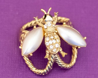 Vintage weiße Faux Perle Flügel Insekt Bug Strass Gold Tone Schal Ring - Q40