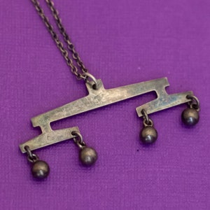 24 inch, Vintage Abstract Geometric Shape Dangling Spheres Sterling Silver Necklace by Johannes Larsen - Q30