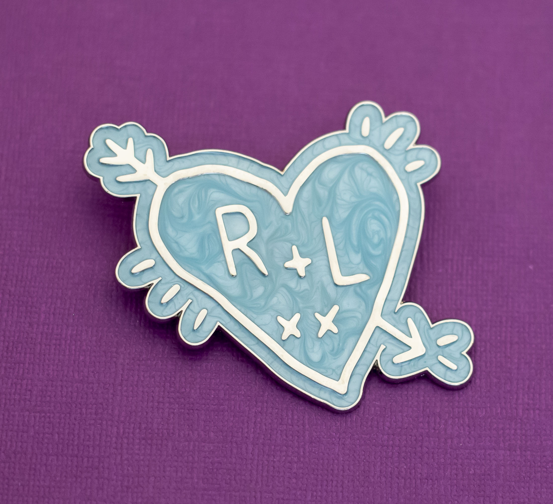Vintage R+L Love Heart Pin - Q26 - Etsy