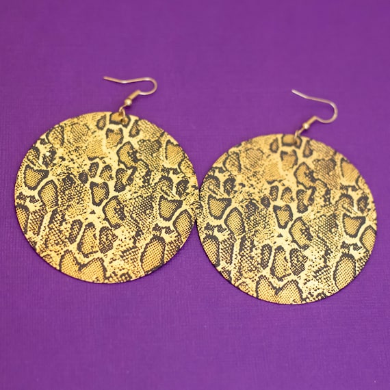 Vintage Abstract Snake Skin Patterned Circular Go… - image 1