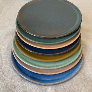 Handmade Modern Ceramic Stacking Plates, Appetizer/Dessert 7.5 in, Dinner 9.5 in