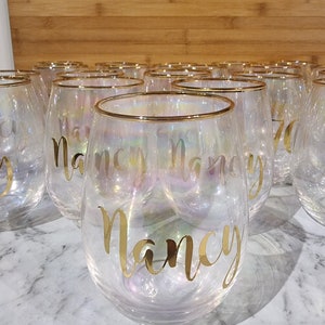 Personalised gold rim glasses. Long stem Wine glass, stemless wine glass and stemless champagne flute available