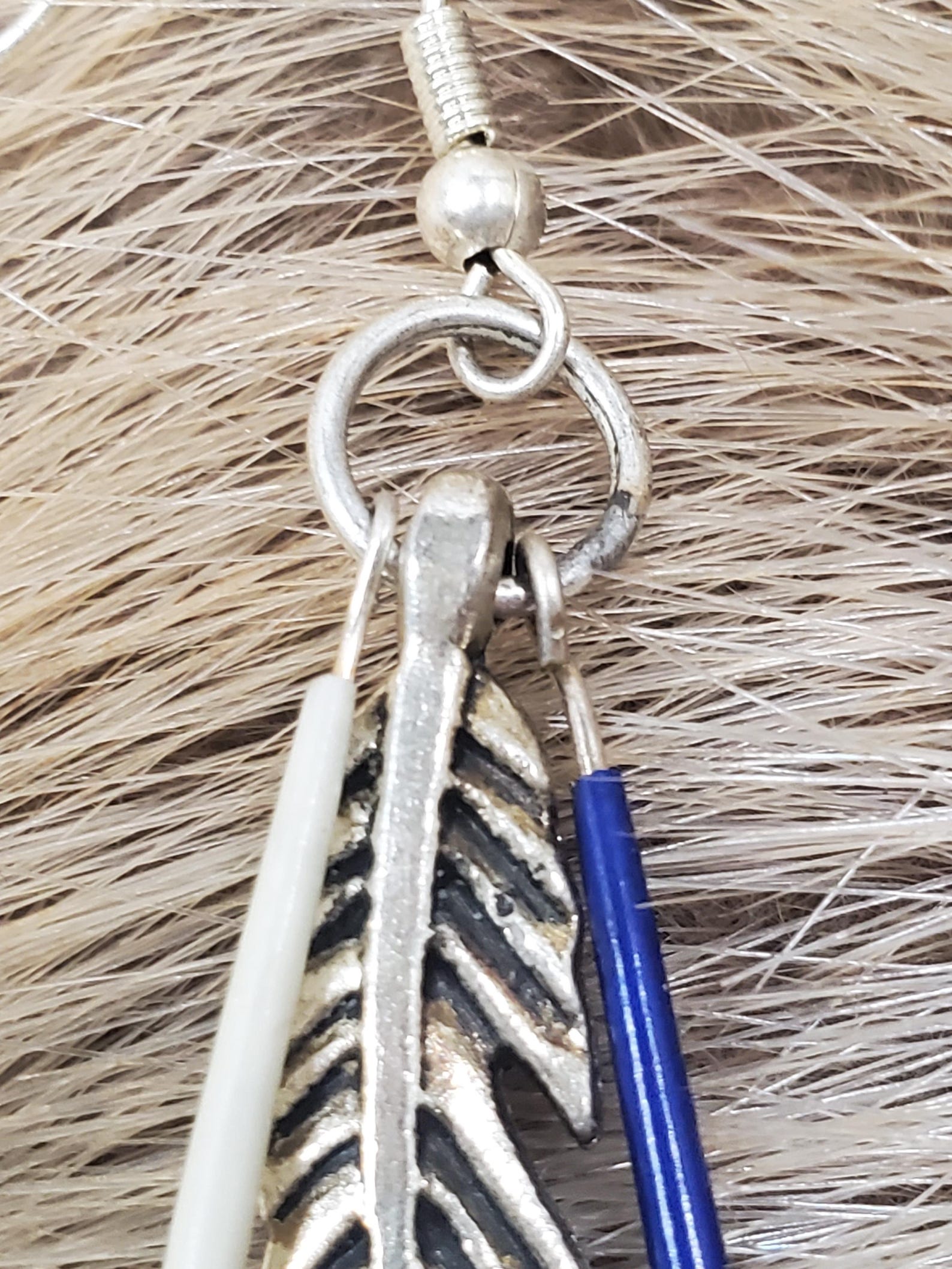 HUNTER Earring Porcupine Quill Black Diamond Dust 24K Gold Leaf main image 0