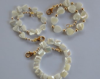 Mother of Pearl Hearts or Squares Bracelet, 18K Gold Filled Clasp. Hand Knotted