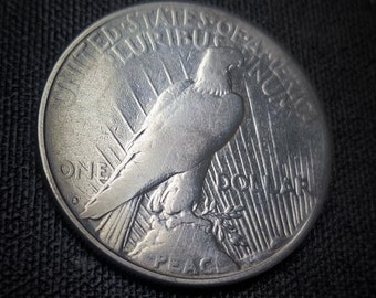 Brilliant silver 1924 Peace dollar coin from USA one dollar