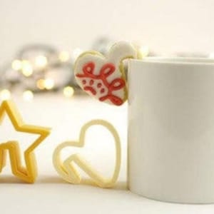 Hanging cup cookie cutters (house-star-heart)