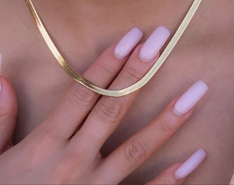 18K Solid Gold Herringbone Necklace/Flat Snake Herringbone Choker/15.75"- 17.75" 18K Yellow Gold High Polished 2.63 mm Herringbone Necklace!