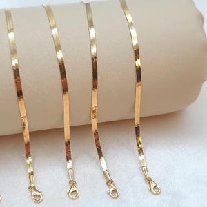 18K Solid Gold Herringbone Necklace, Flat Herringbone Choker Chain, 15.75- 17.75 18K Yellow Gold High Polished 3mm wide Herringbone Chain!