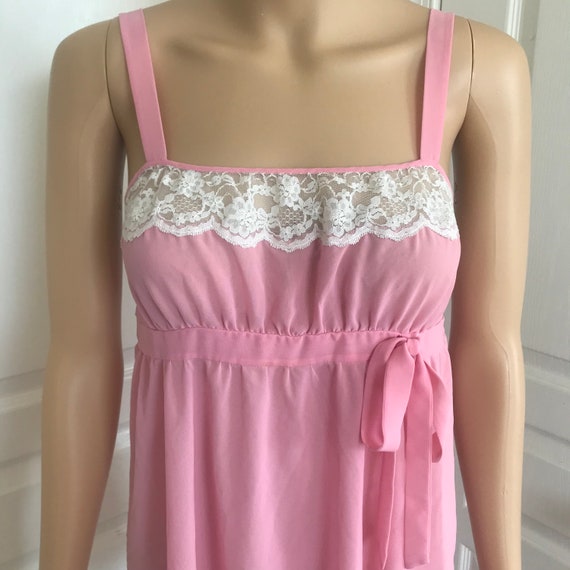 Dreamy Vintage Y2K Victoria’s Pink Milkmaid Cami … - image 2