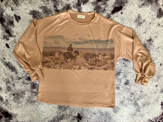 Cattle Drive Classic Pullover
