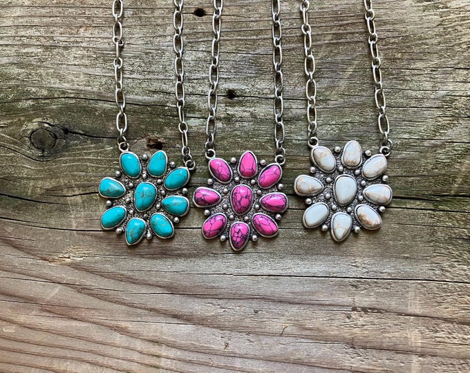 Turquoise Stone Flower Concho Pendant Necklace