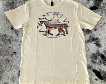 Camiseta con gráfico de caballo del oeste, camiseta de vaquera del desierto, camiseta de capas del suroeste