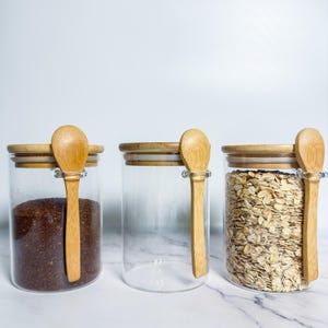 Airtight Glass Kitchen Canister with Bamboo Lid & Spoon - 450ml