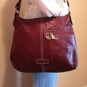 Sac à main rouge, sac en cuir bordeaux, sac bandoulière, sac messager fabriqué en Italie, sac à main de créateur Chiarugi, sac à bandoulière