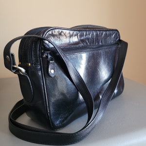 Schwarze Umhängetasche, Leder Sling Geldbörse, Anpassungsfähige Umhängetasche an Schultertasche, Designer-Handtasche, Unisex Umhängetasche, LC-Logo-Design-Handtasche