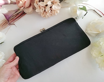 Clutch Purse, Black Evening Bag, Wedding Handbag, Bridal Hand Purse, Formal Clutch, Wrist Hand Bag, Formal Purse, Chain Handle & Kiss Lock