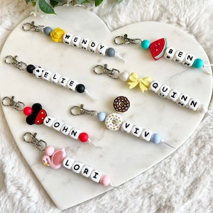 Porte-clé personnalisé | Étiquette de nom | Porte-clés pour enfants | Porte-clés pour sac à dos | Cadeaux pour enfants | Badge d&#39;identification | Tirette | Étiquette à bagage
