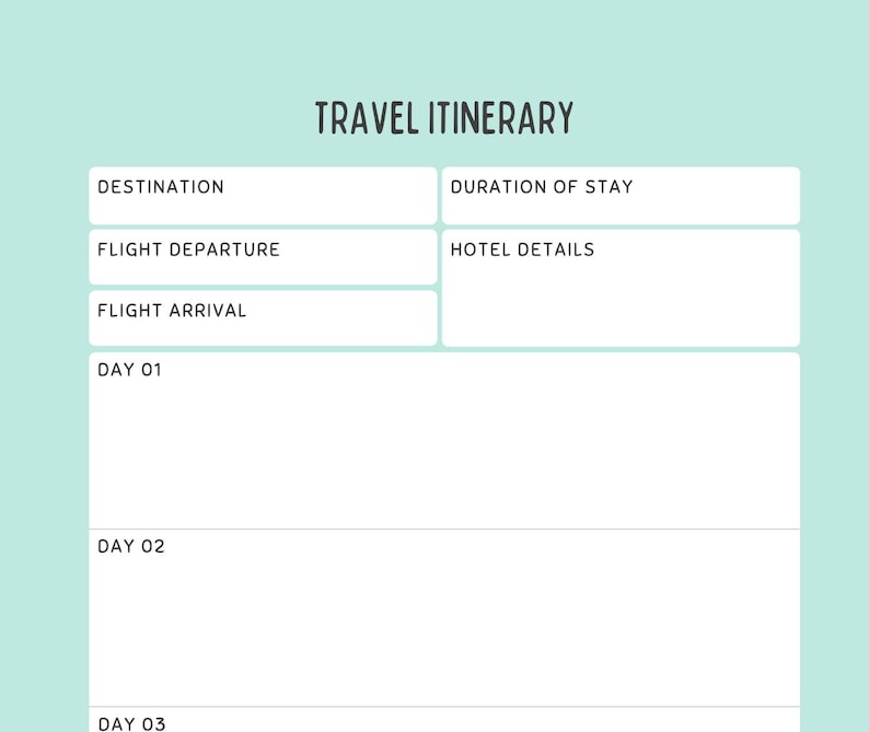 Pu&ograve; includere: Un modello di itinerario di viaggio verde acqua chiaro con le parole "TRAVEL ITINERARY" in alto. Il modello include sezioni per la destinazione, i dettagli del volo e i programmi giornalieri. Il design &egrave; semplice e pulito, perfetto per organizzare i viaggi.