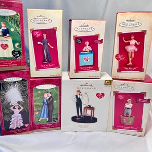 I Love Lucy Hallmark Keepsake Ornament, Funny Grape Stomping Ballet Lucy is Enceinte Chocolate Factory Job Switching Vitameatavegamin